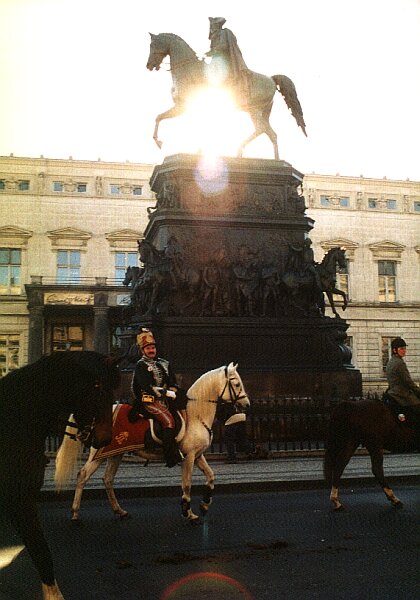 Demonstration zum Erhalt der Reiterstaffel von Berlin, Bild Nr. 1